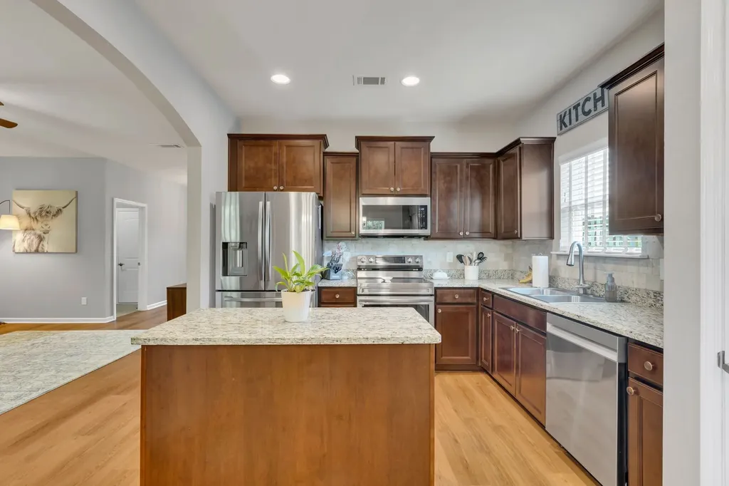548 Smoky Mountains Drive Gallatin TN 37066