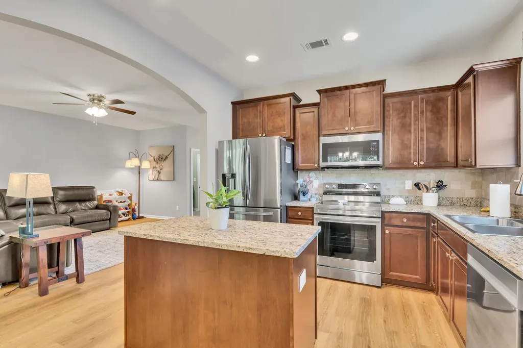 548 Smoky Mountains Drive Gallatin TN 37066