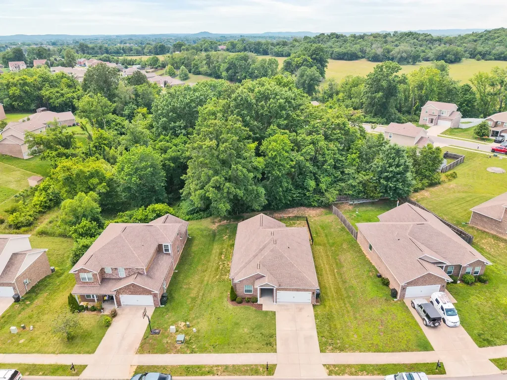 548 Smoky Mountains Drive Gallatin TN 37066