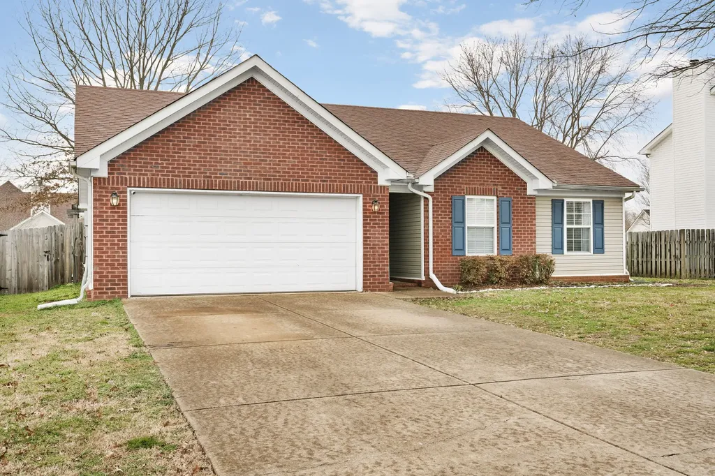 2213 New Port Drive Spring Hill TN 37174