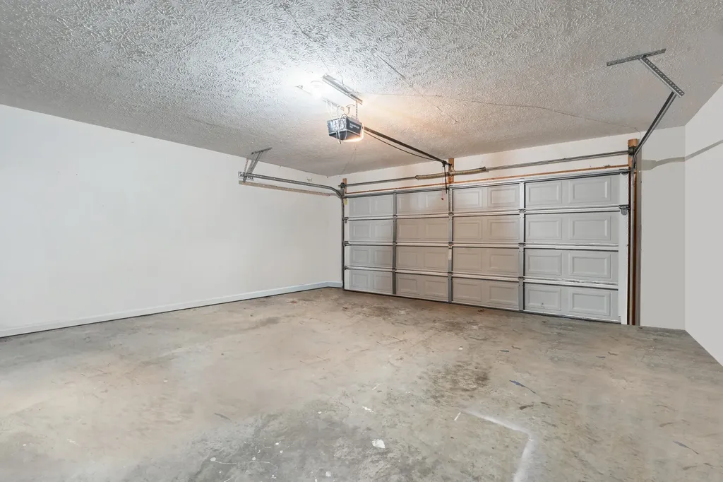 2213 New Port Drive Spring Hill TN 37174