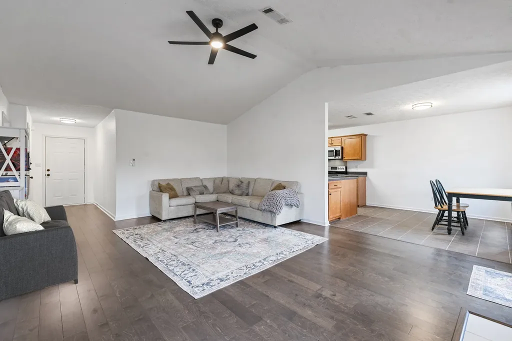 2213 New Port Drive Spring Hill TN 37174