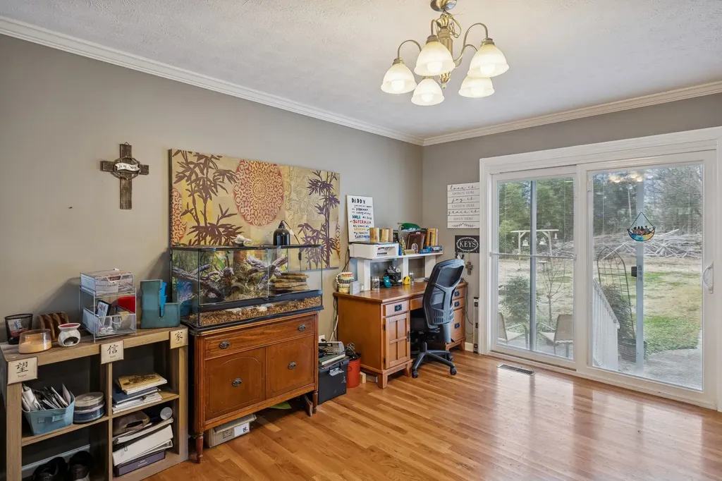 301 W King Street Morrison TN 37357