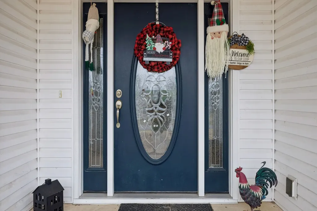 301 W King Street Morrison TN 37357
