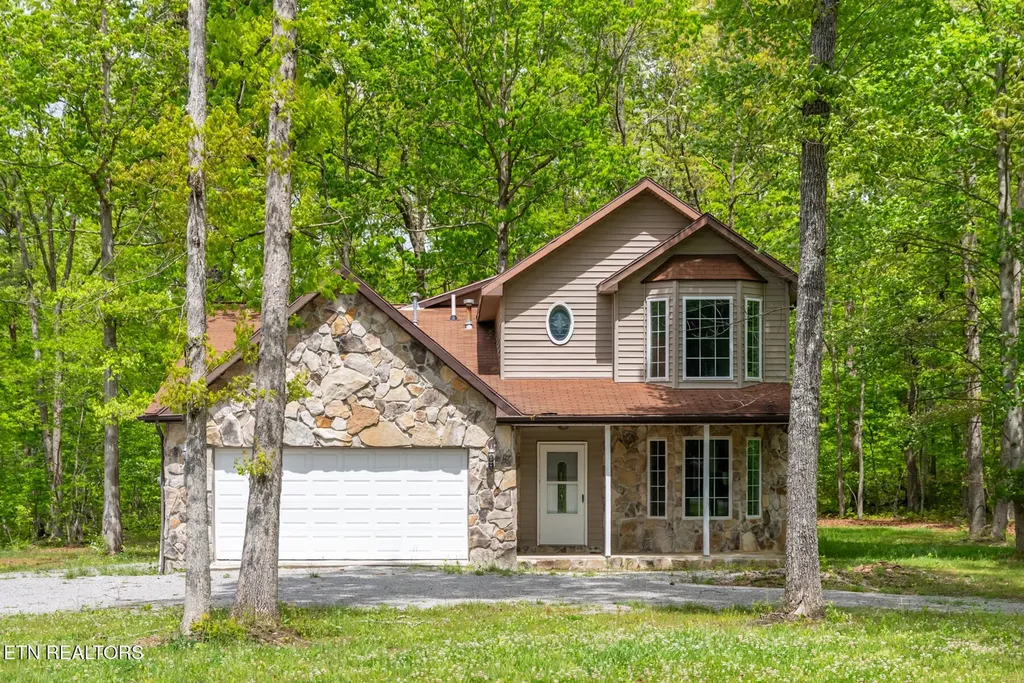 9301 Hondo Drive Crossville TN 38572