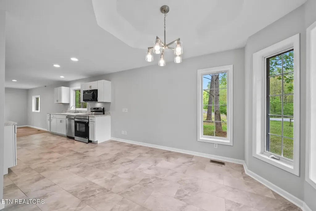 9301 Hondo Drive Crossville TN 38572