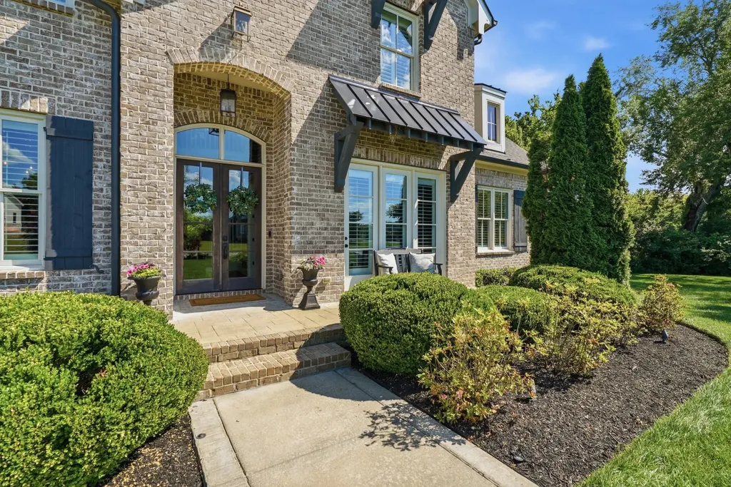 1045 Buena Vista Drive Franklin TN 37069
