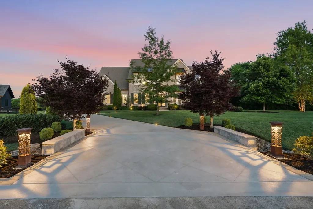 1045 Buena Vista Drive Franklin TN 37069