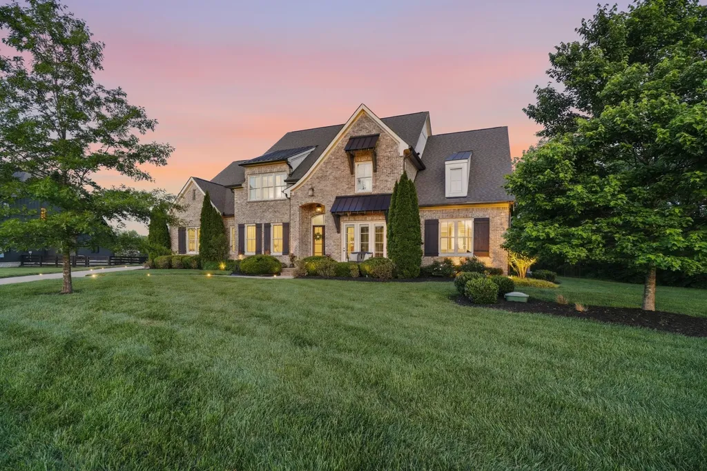 1045 Buena Vista Drive Franklin TN 37069