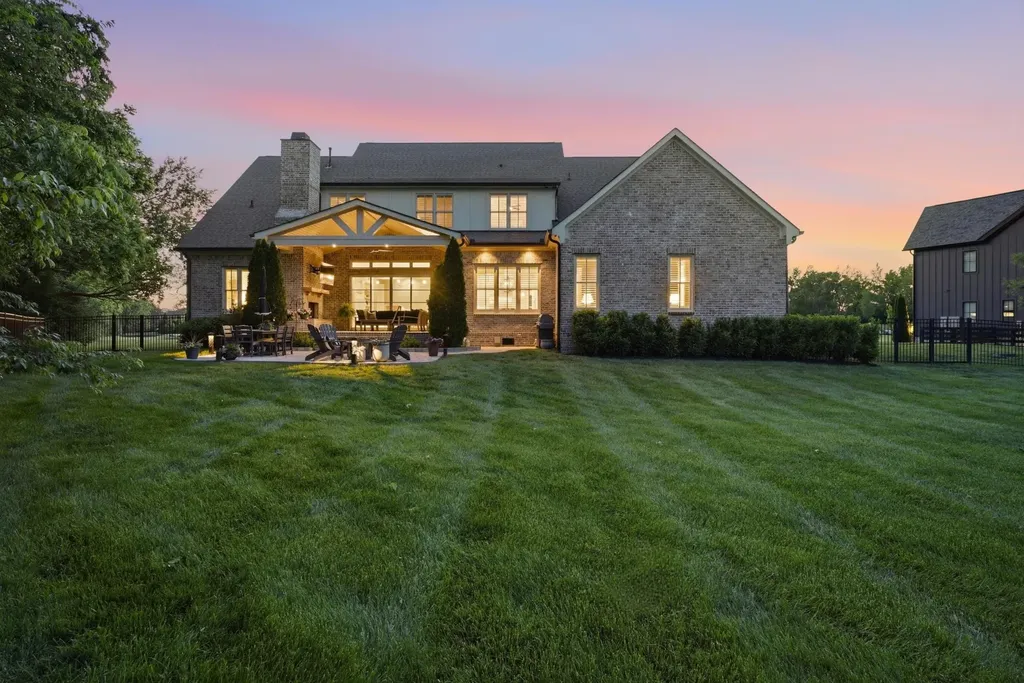 1045 Buena Vista Drive Franklin TN 37069