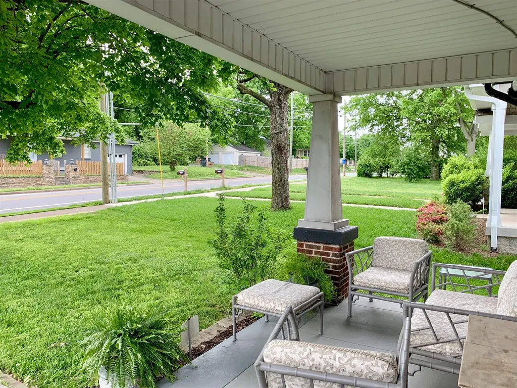 2024 10th Ave, S Nashville TN 37204