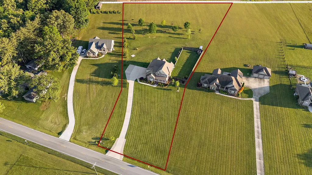 251 Old Shelbyville Highway Tullahoma TN 37388