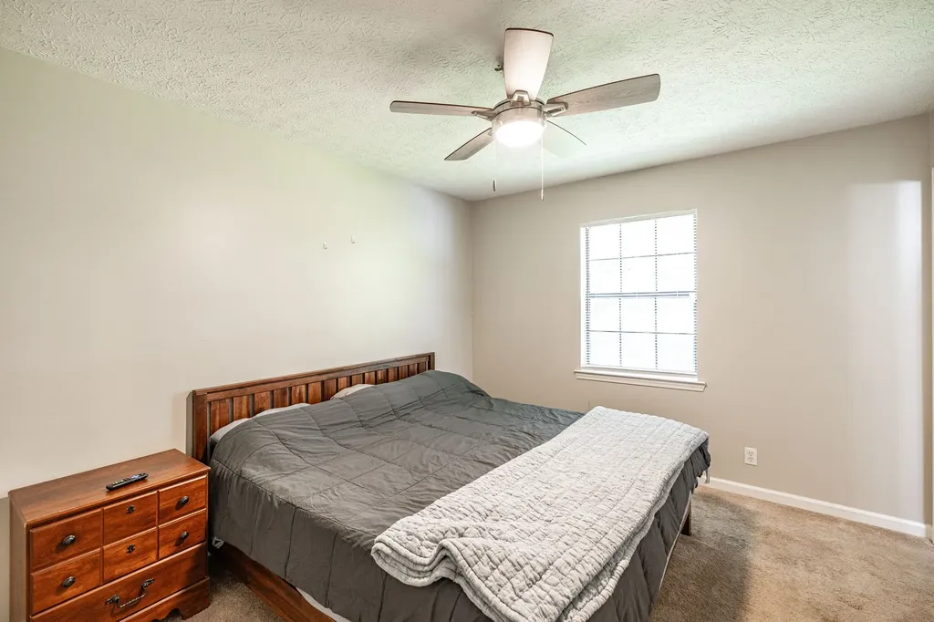 215 Al Oerter Drive Clarksville TN 37042