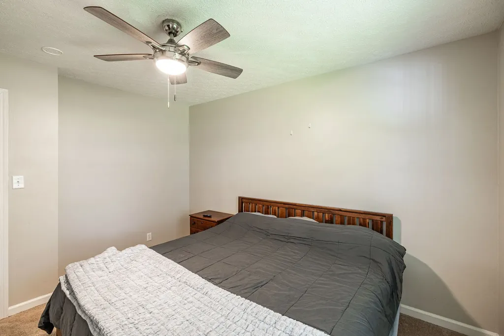 215 Al Oerter Drive Clarksville TN 37042