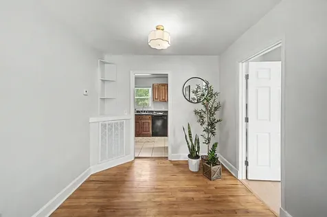 909 Oneida Avenue Nashville TN 37207