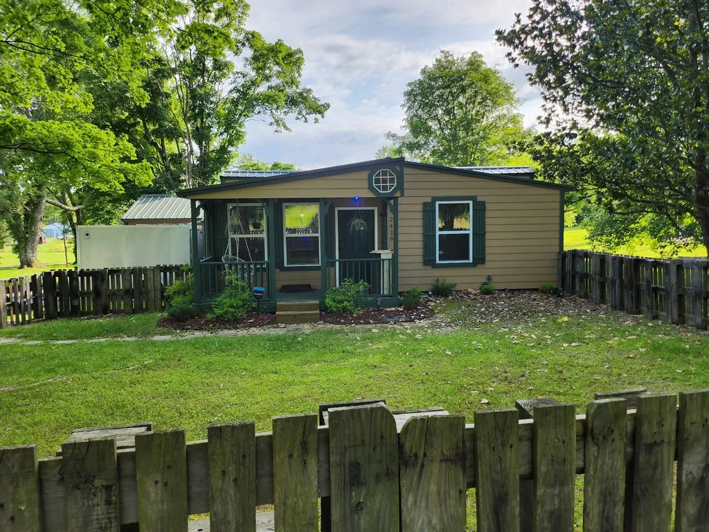 2416 Lee Drive Pleasant View TN 37146