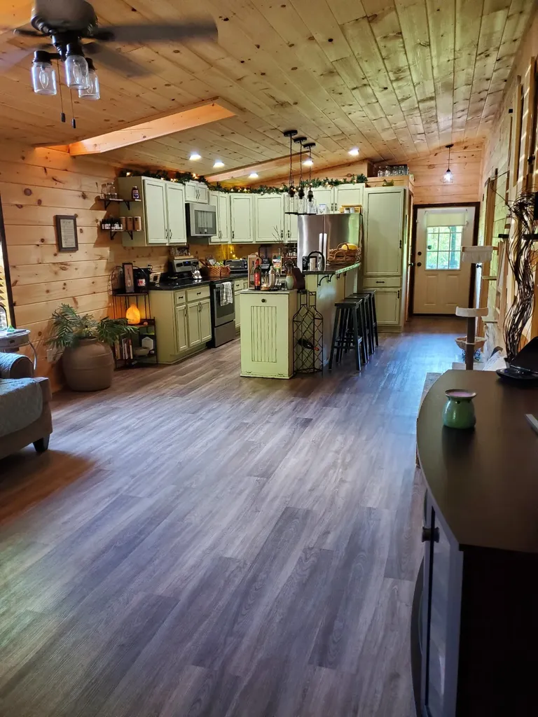 2416 Lee Drive Pleasant View TN 37146