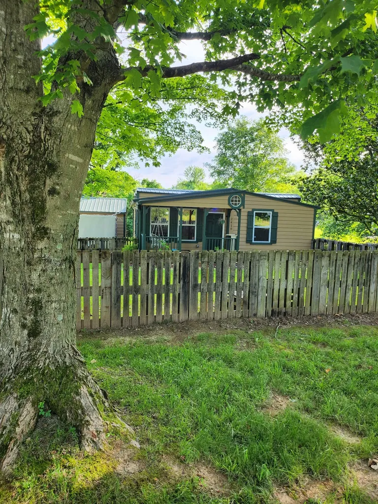2416 Lee Drive Pleasant View TN 37146