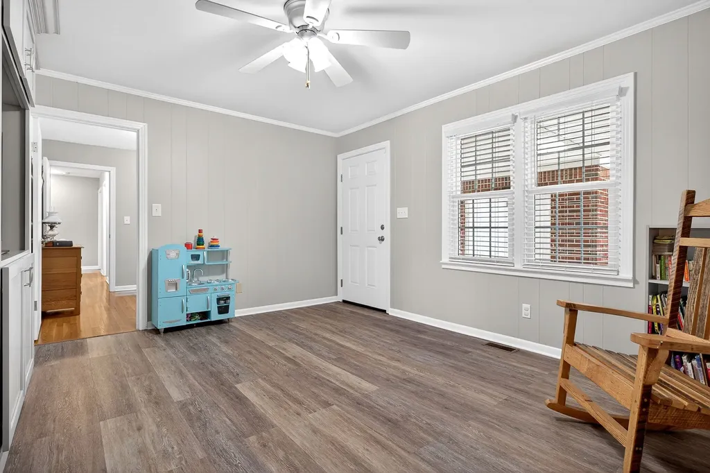 701 Cill Street Smithville TN 37166