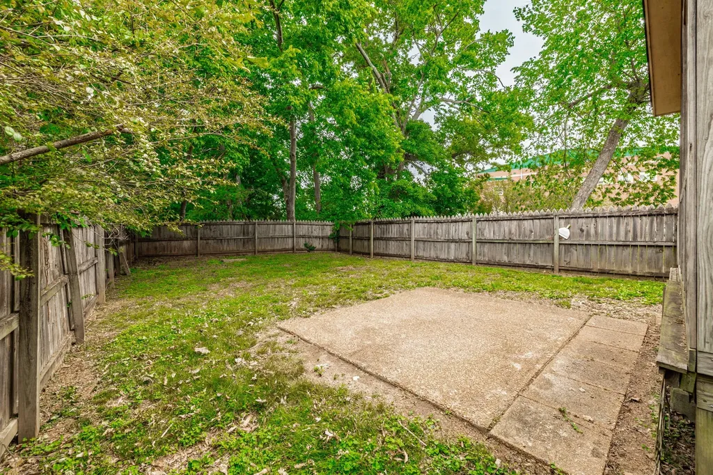 572 Hawkins Drive Gallatin TN 37066