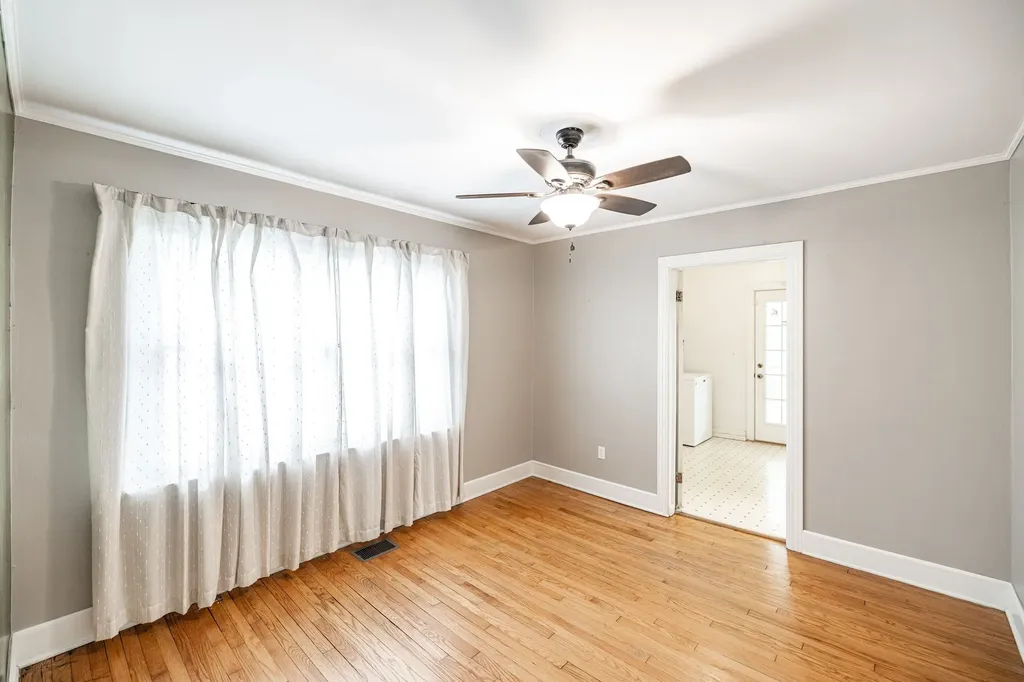 572 Hawkins Drive Gallatin TN 37066