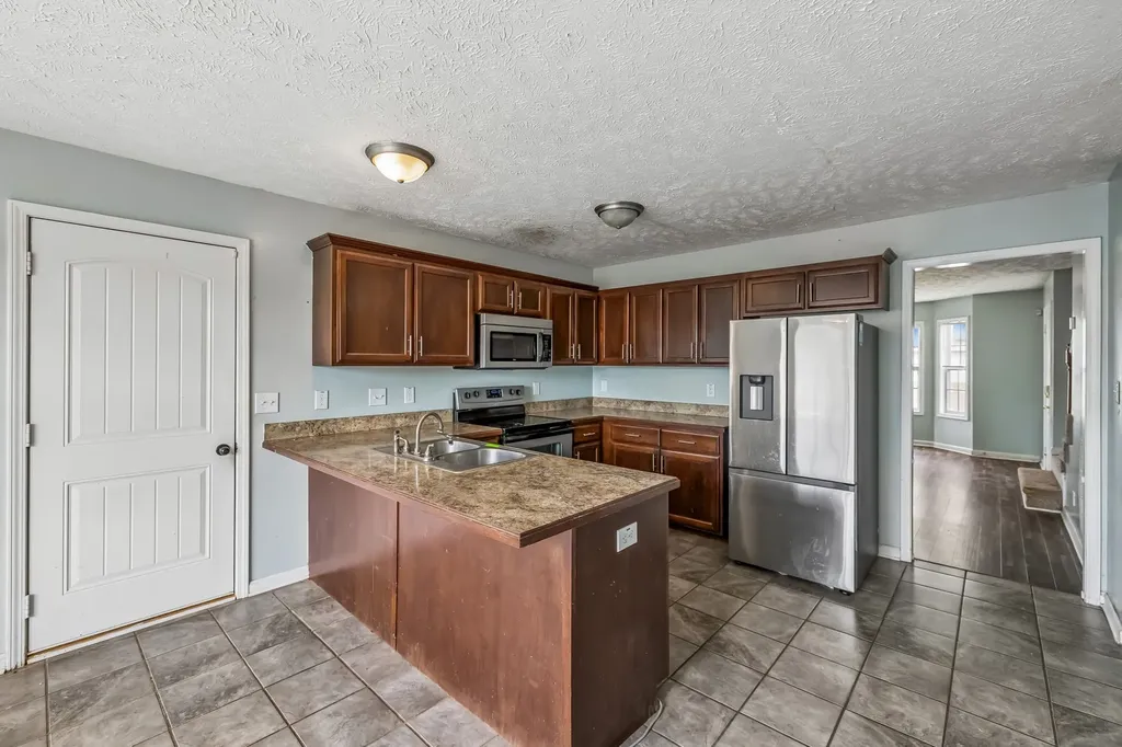 1372 Constitution Drive Clarksville TN 37042