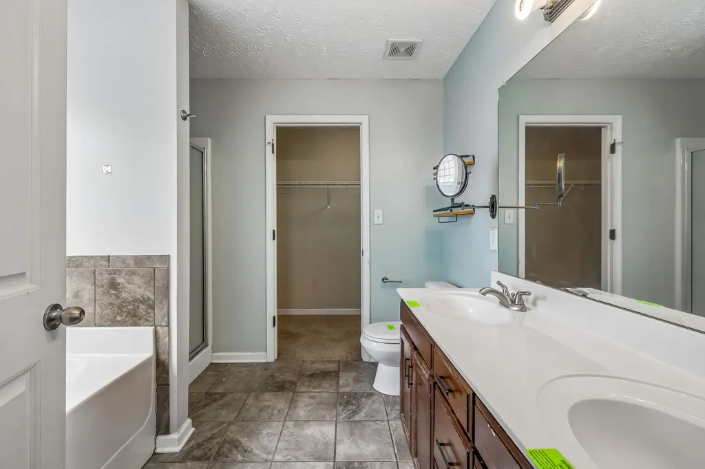 1372 Constitution Drive Clarksville TN 37042