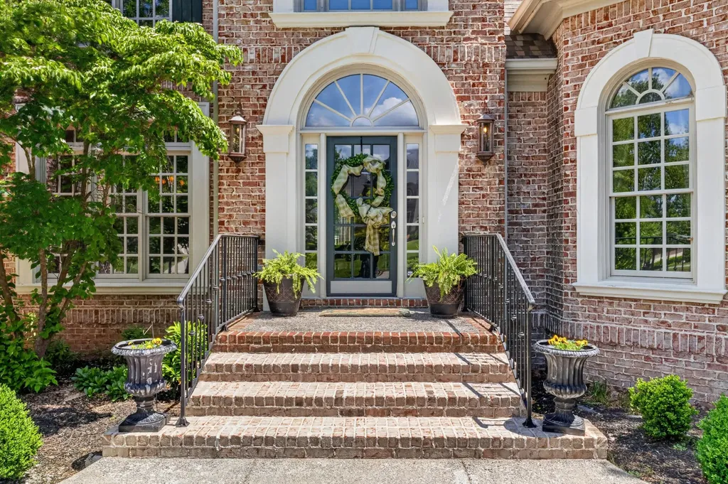 1716 Montclair Boulevard Brentwood TN 37027