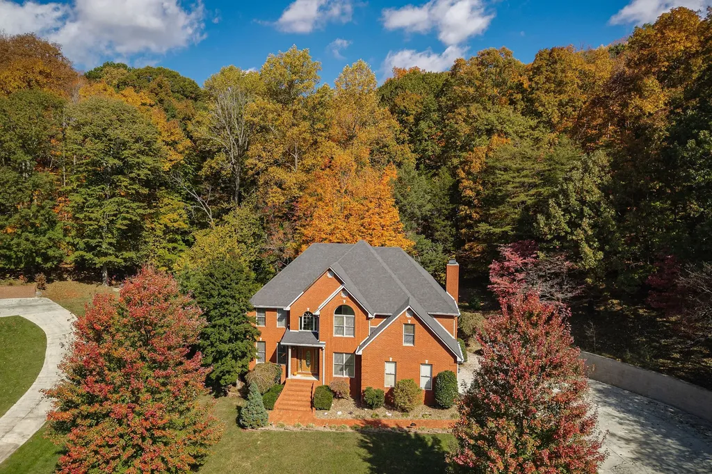 1434 N Plantation Drive Cookeville TN 38506