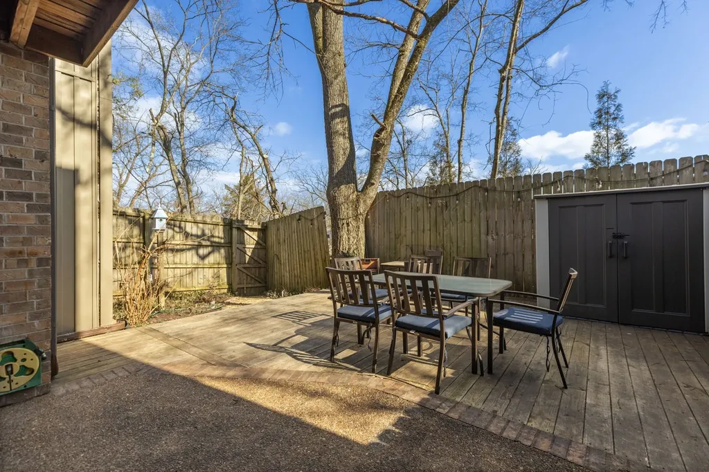 817 Battlefield Drive Nashville TN 37204