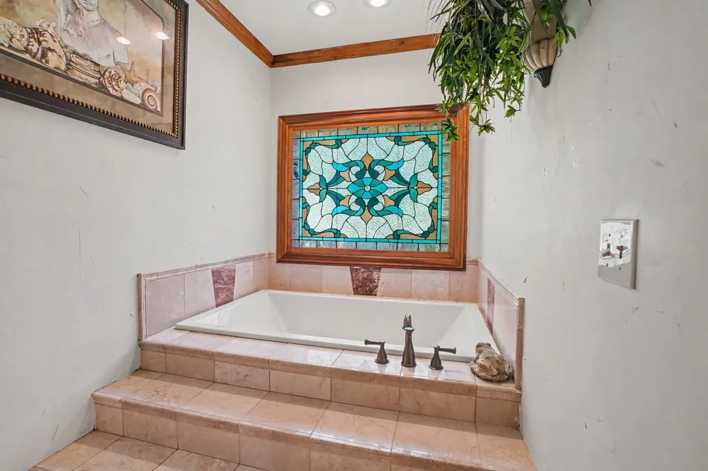 320 Shutes Cove Old Hickory TN 37138