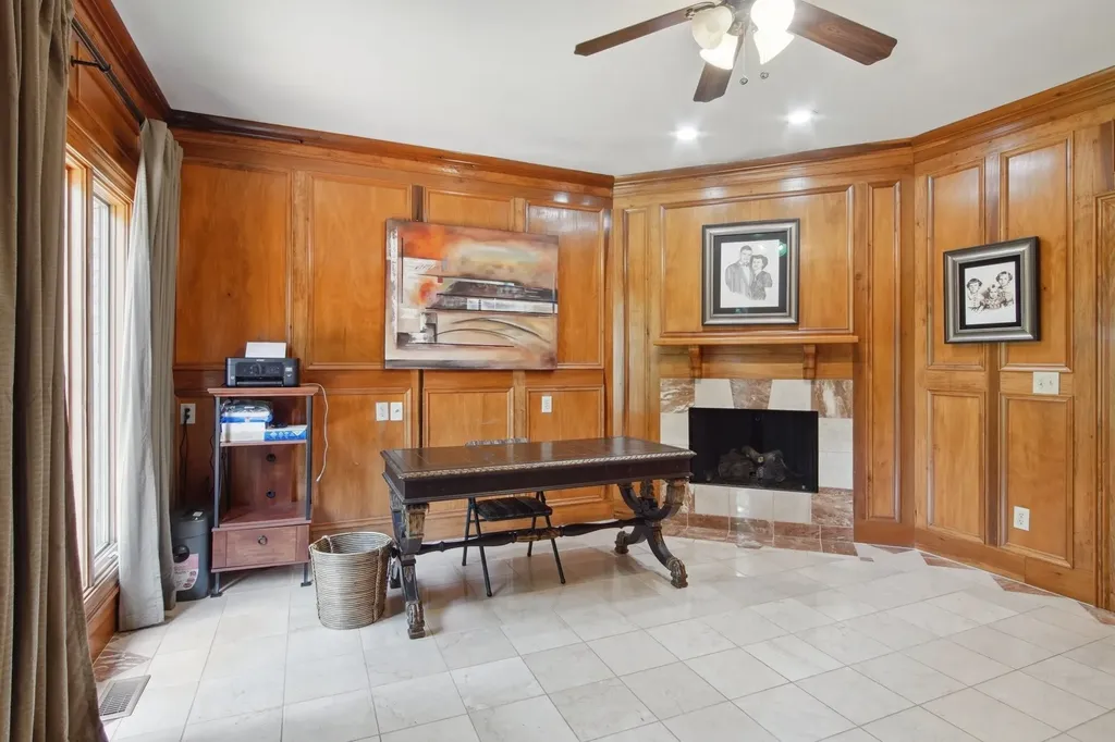 320 Shutes Cove Old Hickory TN 37138