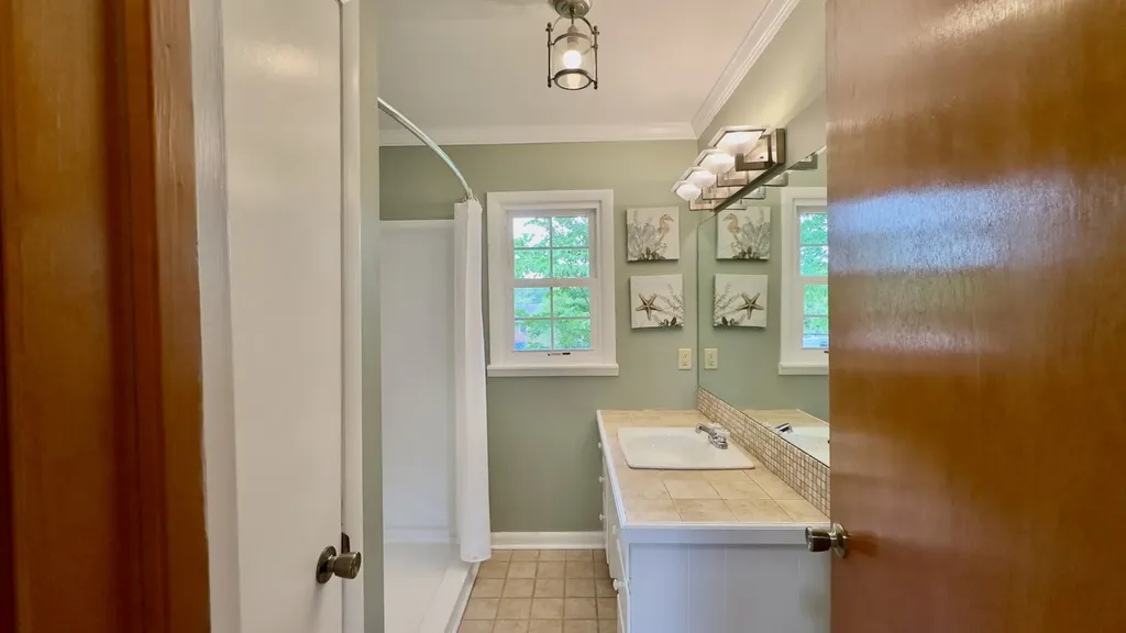 805 Fairlane Circle Smithville TN 37166