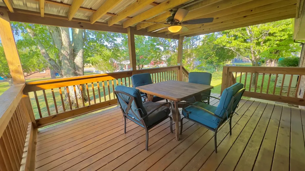 805 Fairlane Circle Smithville TN 37166