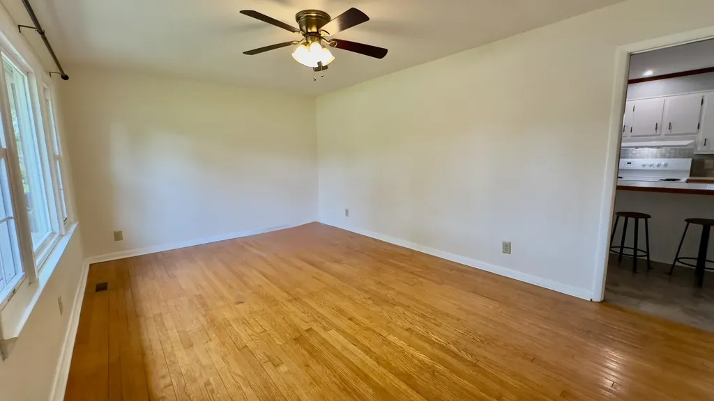 805 Fairlane Circle Smithville TN 37166