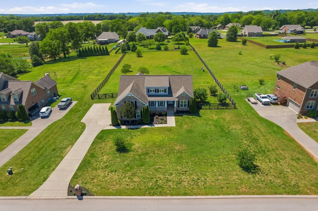 4016 Pleasant Gate Lane Columbia TN 38401