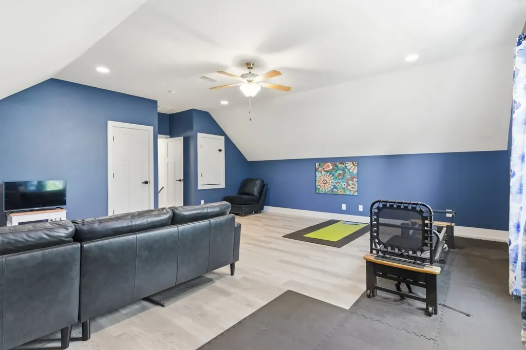 4016 Pleasant Gate Lane Columbia TN 38401