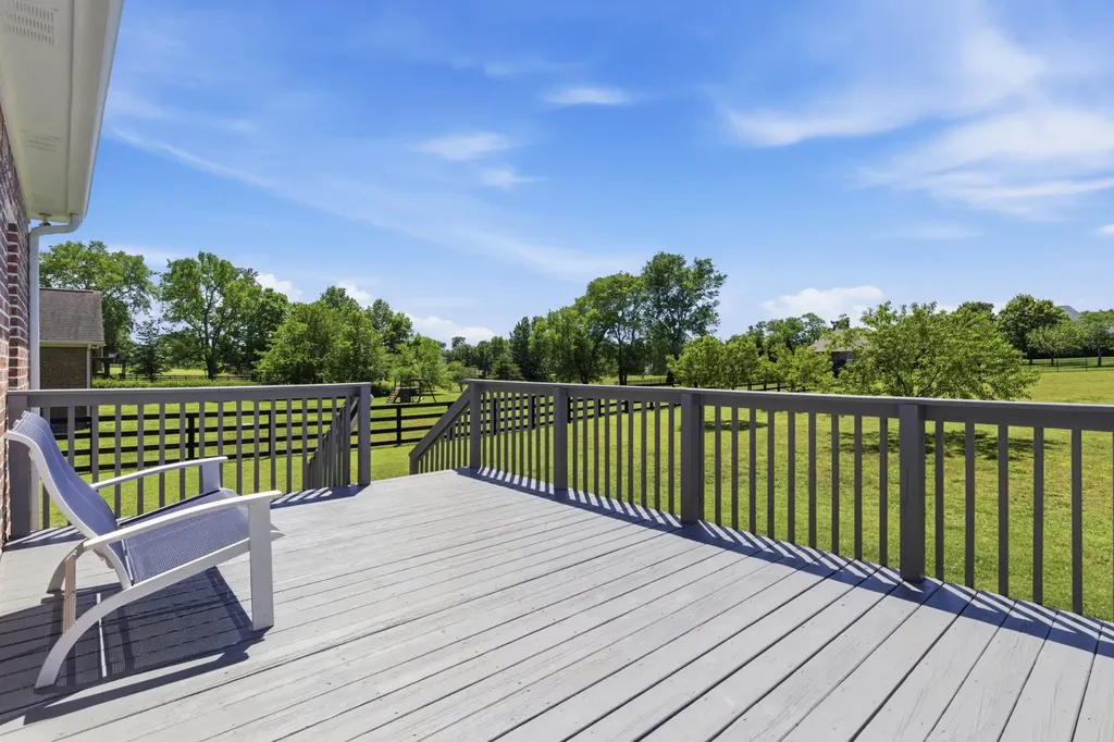 4016 Pleasant Gate Lane Columbia TN 38401