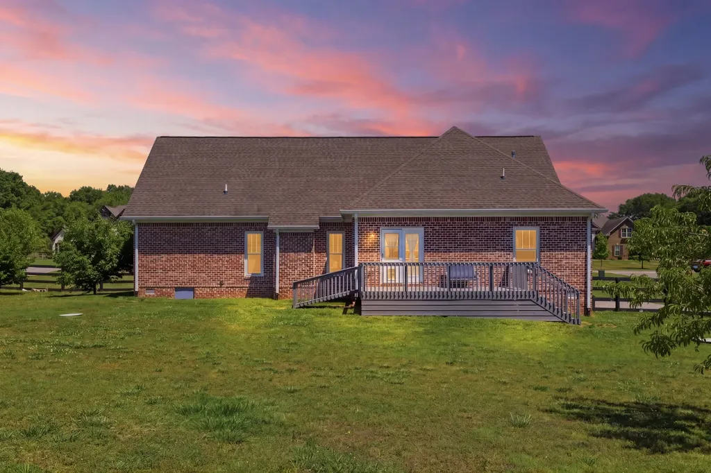 4016 Pleasant Gate Lane Columbia TN 38401