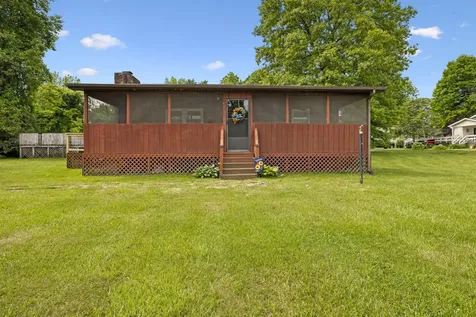 115 1st Street Monteagle TN 37356