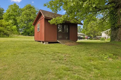 115 1st Street Monteagle TN 37356