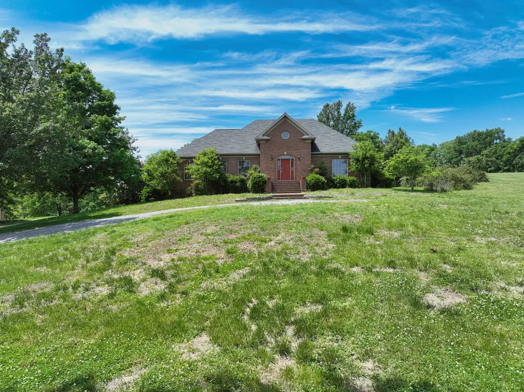 795 New Shackle Island Road Hendersonville TN 37075
