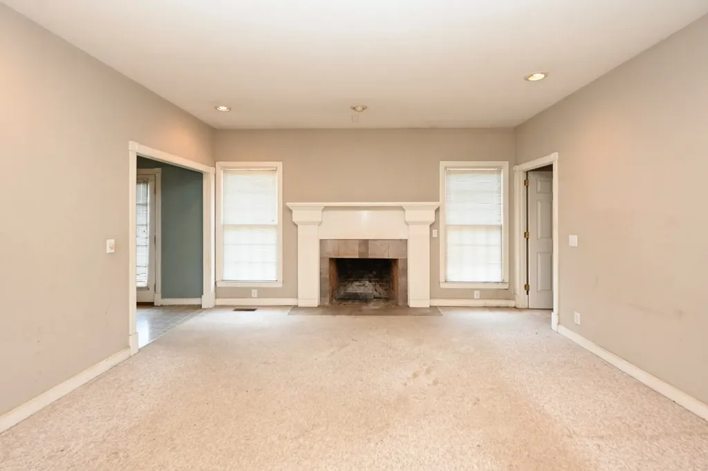 795 New Shackle Island Road Hendersonville TN 37075