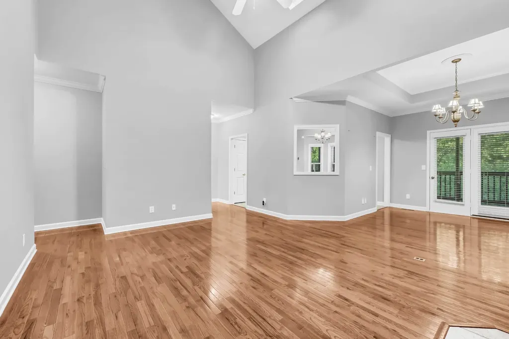 445 Country Club Court Clarksville TN 37043