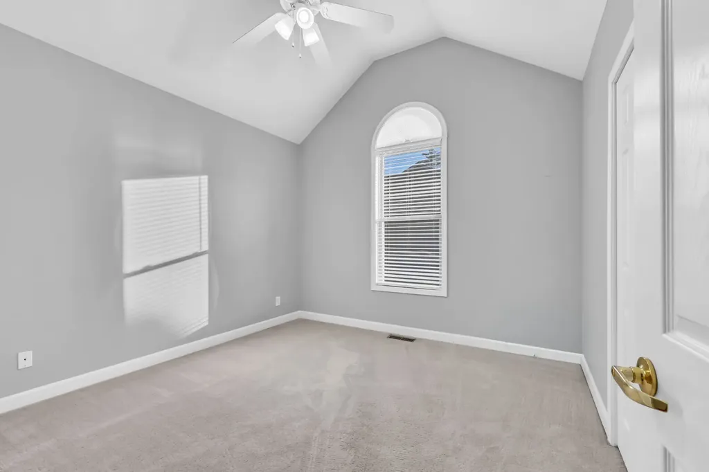 445 Country Club Court Clarksville TN 37043