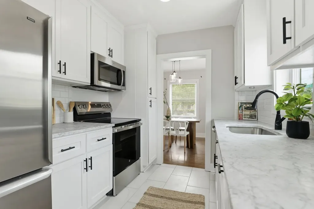 3703 Burrus Street Nashville TN 37216