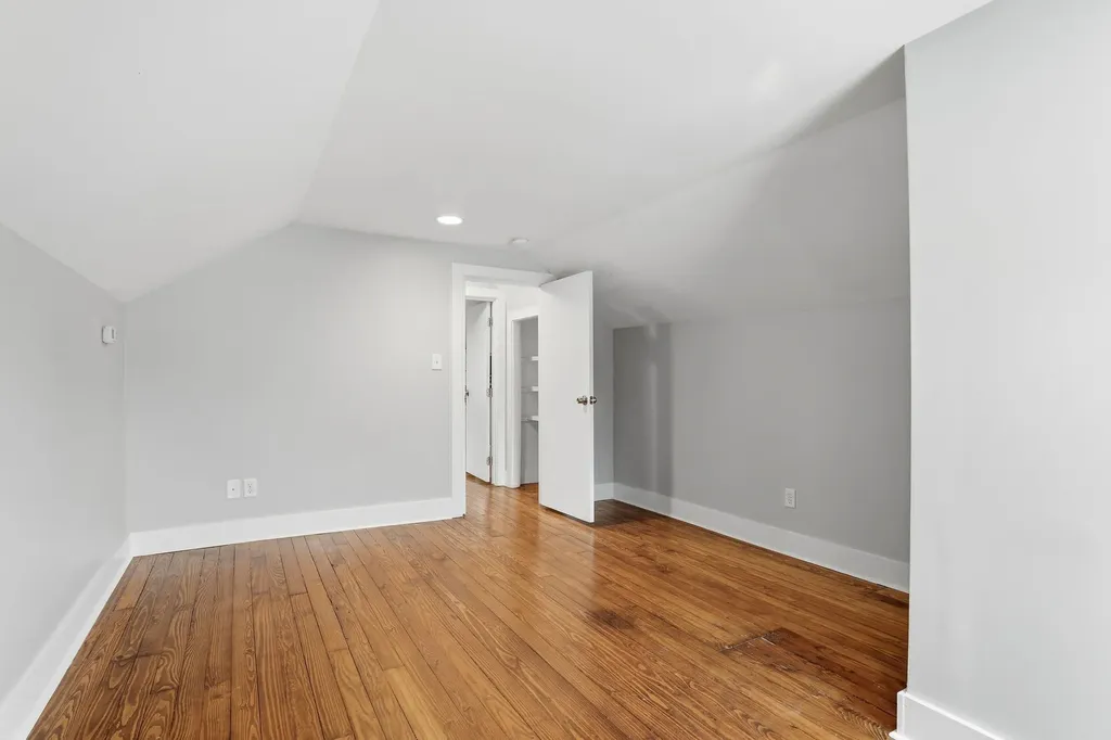 3703 Burrus Street Nashville TN 37216