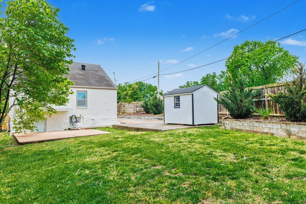 3703 Burrus Street Nashville TN 37216