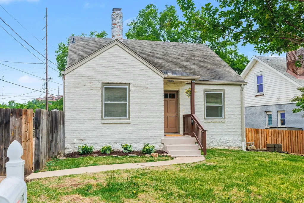 3703 Burrus Street Nashville TN 37216