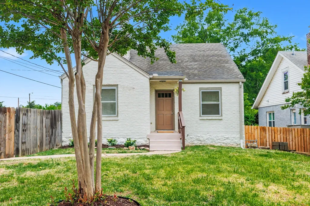 3703 Burrus Street Nashville TN 37216